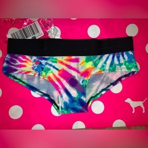 NWT VS PINK Size SMALL Tie Dye Print Hipster.